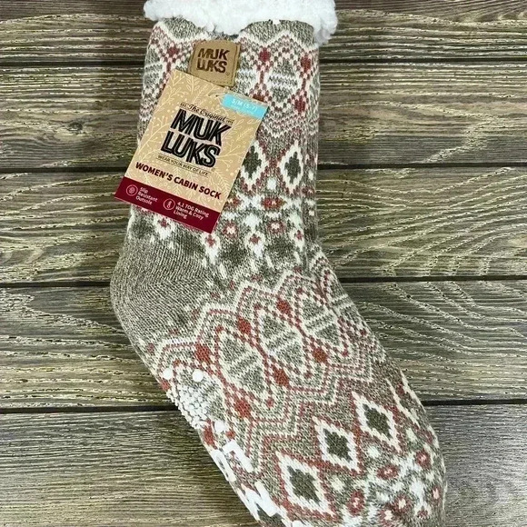 Muk Luks Women's Slip Resistant Cabin Socks S/M (5-7) - Picture 1 of 2